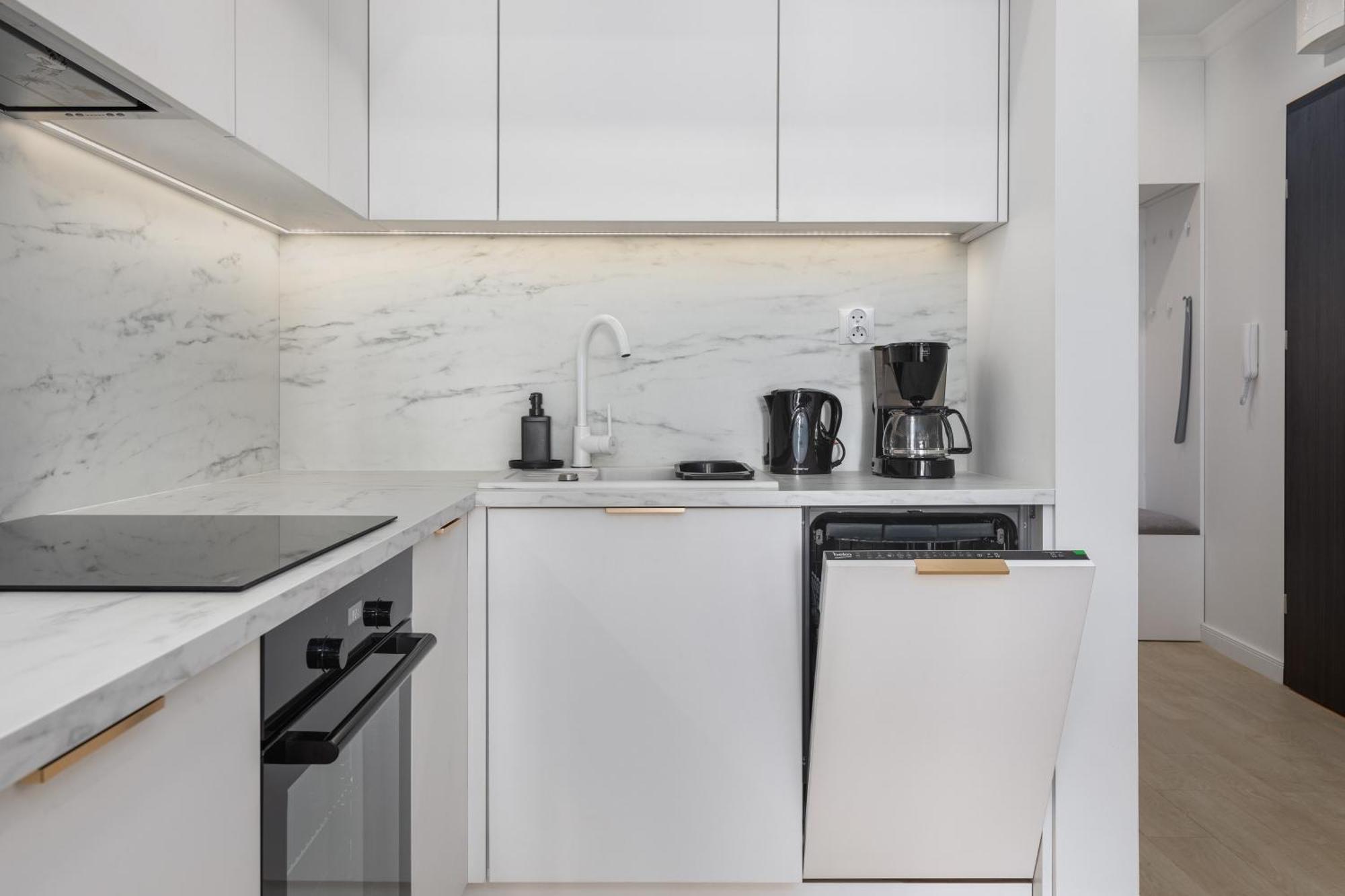 Plac Slowianski Apartments With Balcony Swinoujscie Center By Noclegi Renters ภายนอก รูปภาพ