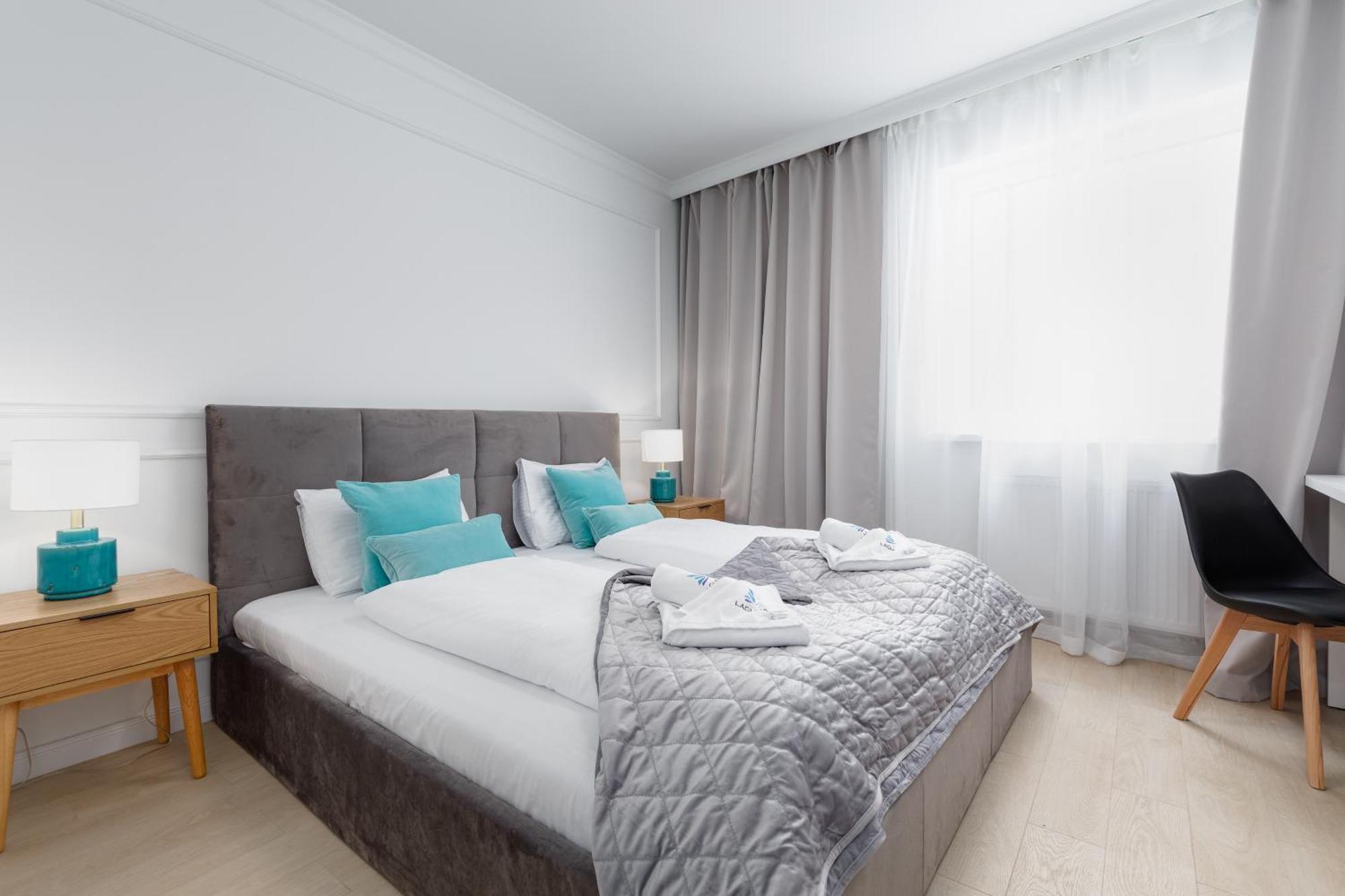 Plac Slowianski Apartments With Balcony Swinoujscie Center By Noclegi Renters ภายนอก รูปภาพ