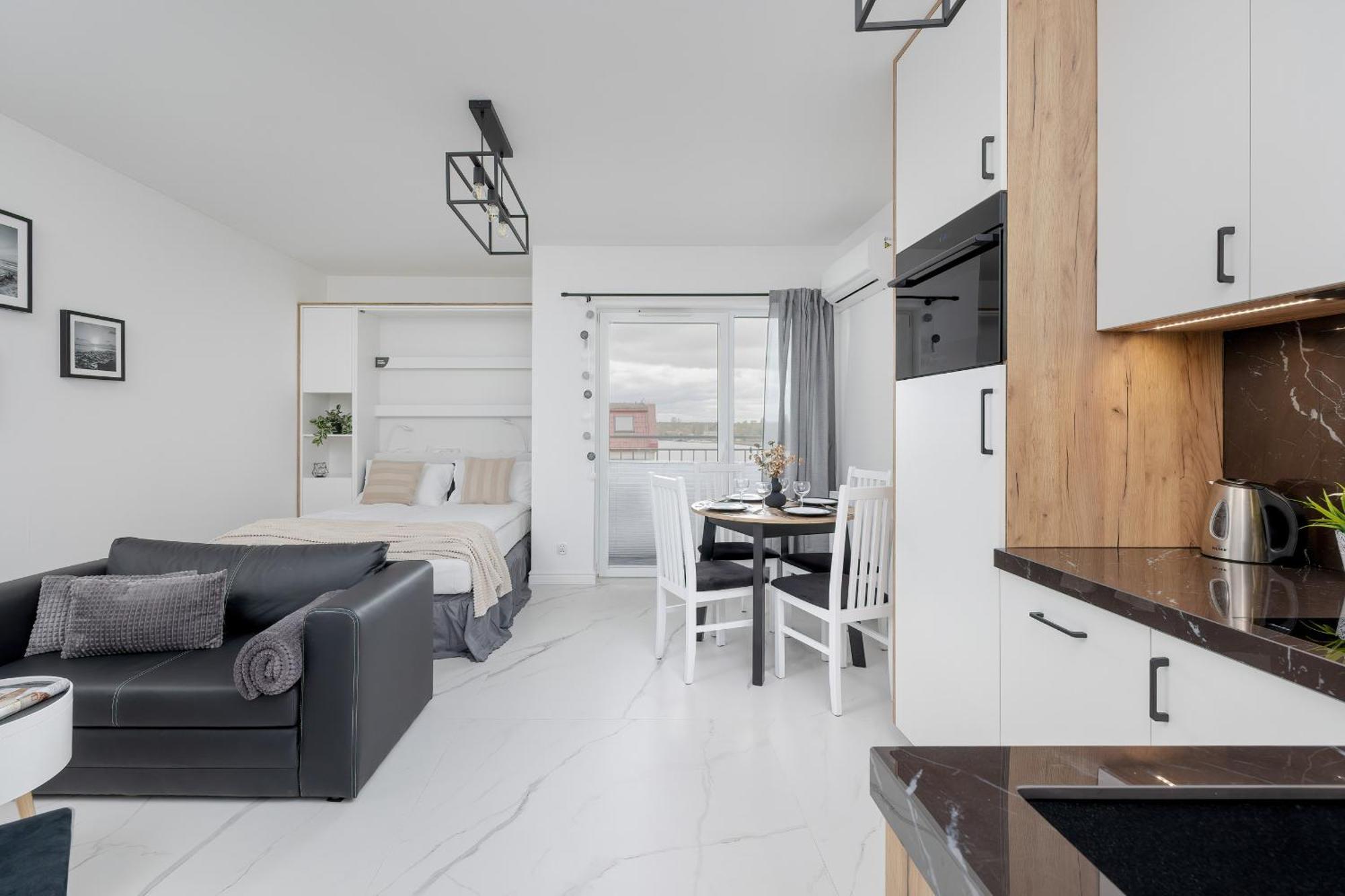 Plac Slowianski Apartments With Balcony Swinoujscie Center By Noclegi Renters ภายนอก รูปภาพ