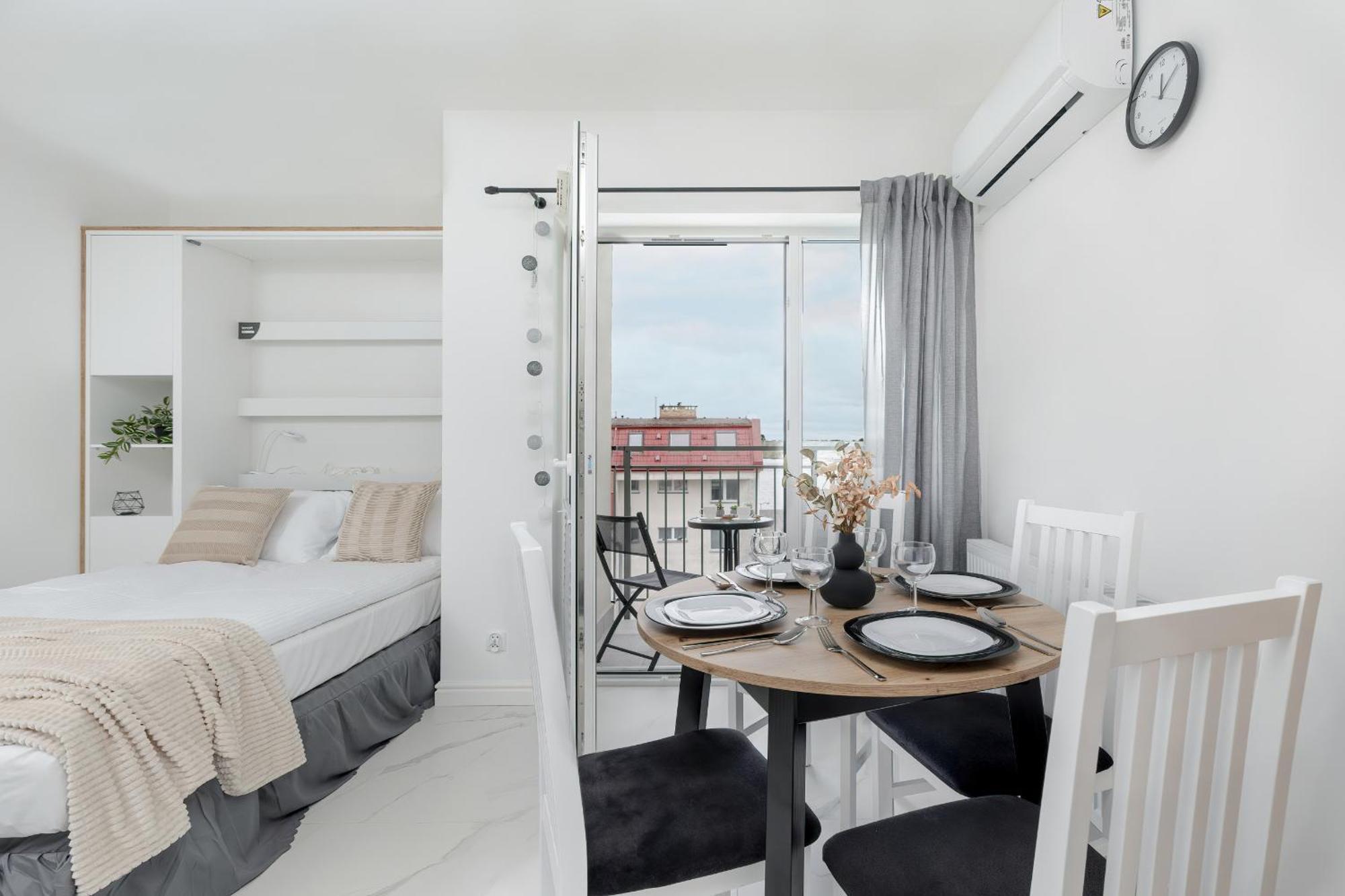Plac Slowianski Apartments With Balcony Swinoujscie Center By Noclegi Renters ภายนอก รูปภาพ