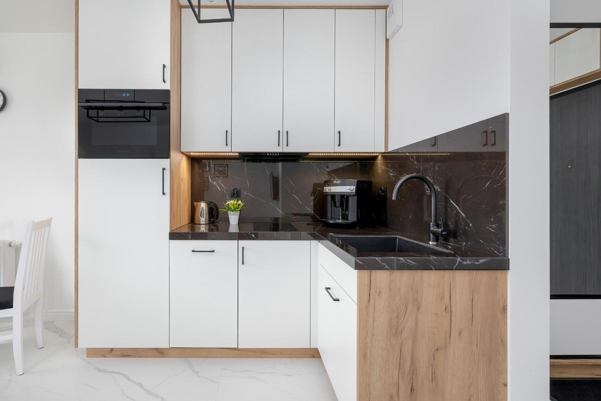 Plac Slowianski Apartments With Balcony Swinoujscie Center By Noclegi Renters ภายนอก รูปภาพ