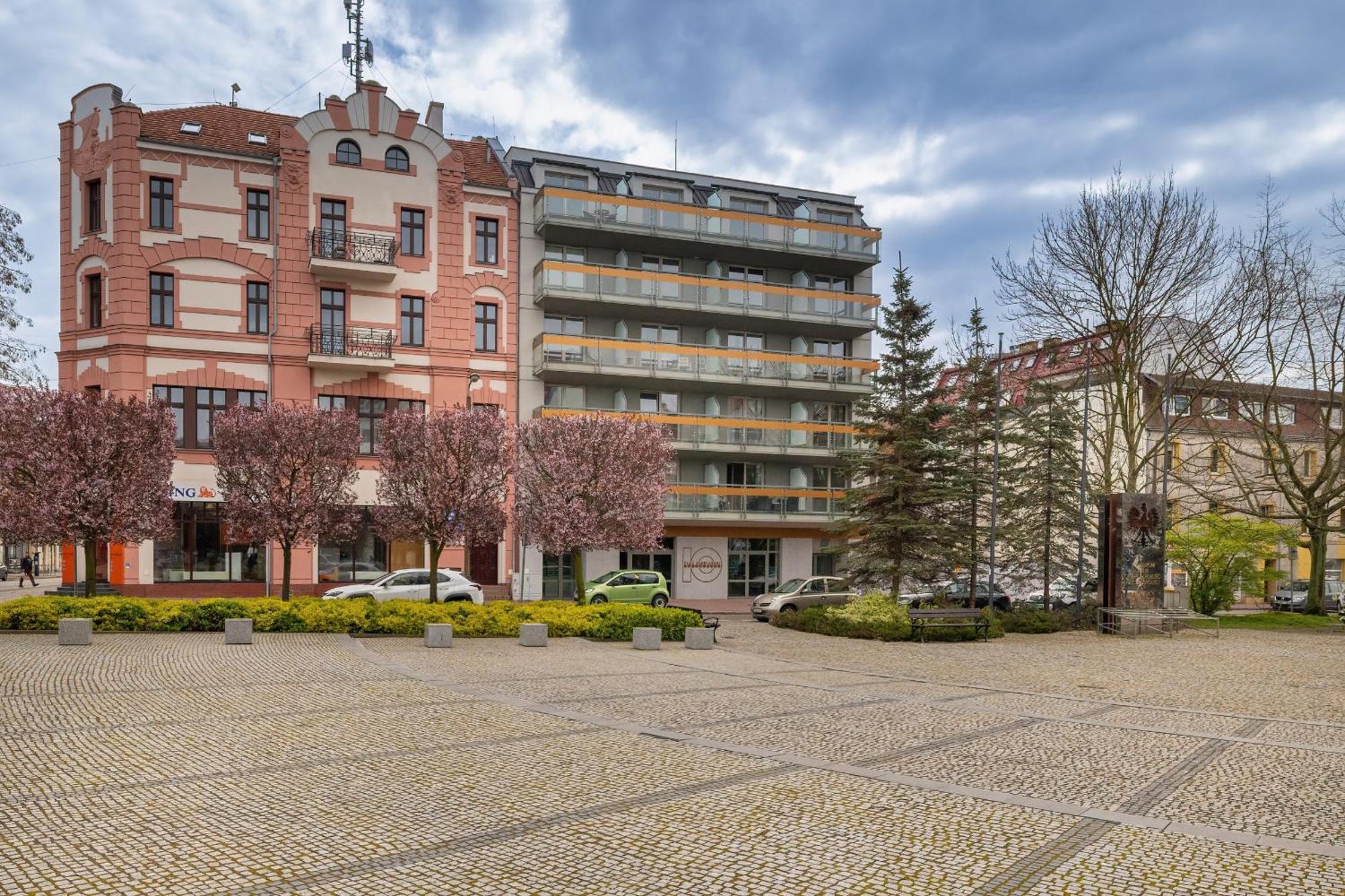 Plac Slowianski Apartments With Balcony Swinoujscie Center By Noclegi Renters ภายนอก รูปภาพ